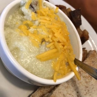 Solo Green Chili/Sausage/Cheese Grits Cup