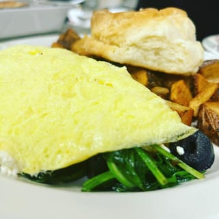 Spinach and Goat Cheese Omelet